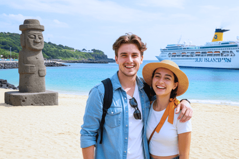 Jeju: Small-Group UNESCO Highlights Tour for Cruise Guests