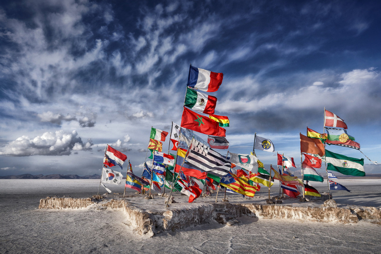 UYUNI SALT FLAT: EXPLORE IT ON A FULL-DAY TOUR + SUNSET PRIVATE GROUP: UYUNI SALT FLAT EXPLORE IT ON A FULL-DAY TOUR