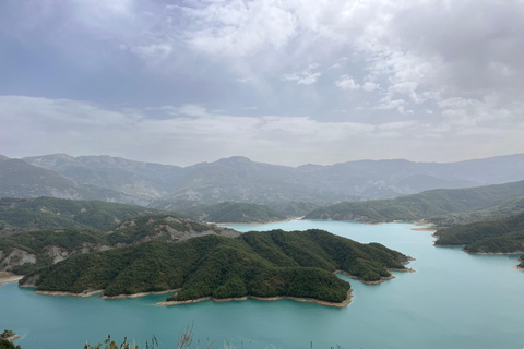 Da Tirana/Durres/Golem: escursione guidata al lago di BovillaTour di gruppo da Tirana