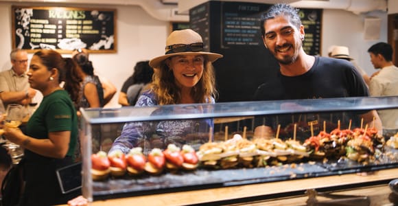 San Sebastian: Pintxos Experience with Local Guide