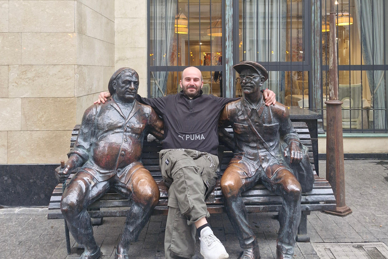 Tbilisi: tour a piedi serale della città vecchiaTbilisi: tour a piedi serale nella città vecchia