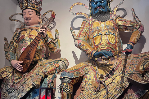 Shanghai Fitness & Culture Tour with Gym, Jade Buddha Temple