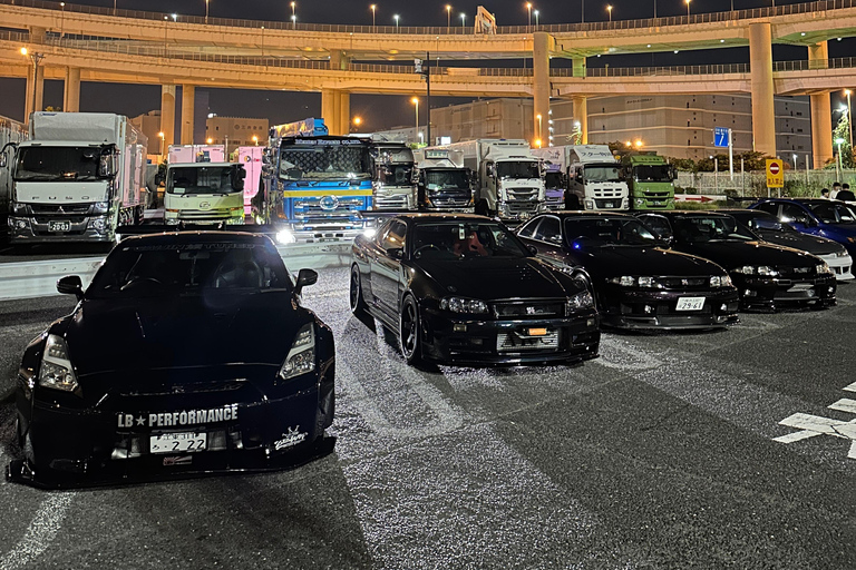 Tokyo: Become a Member of the Daikoku Car ClubTokyo: Daikoku Parking Car Meetup