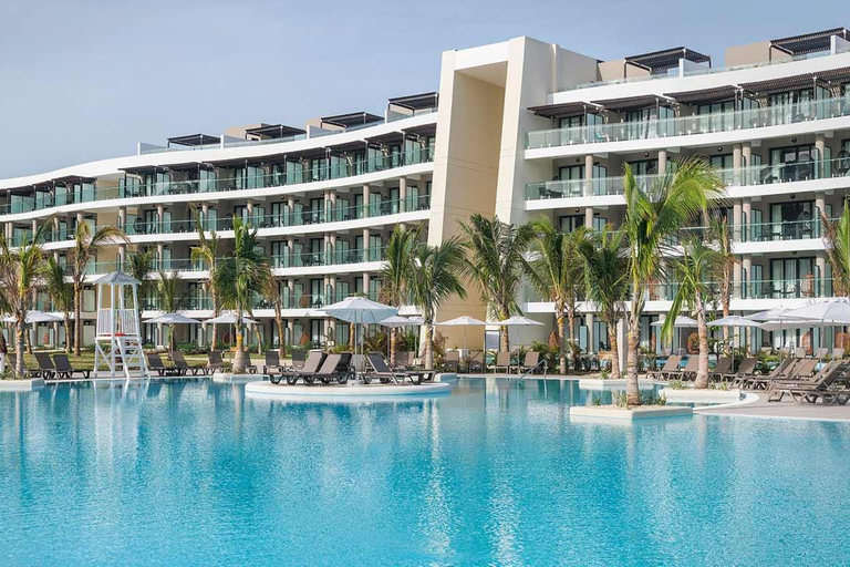 MBJ Airport Taxi to Royalton Blue Water / Ocean Coral Spring