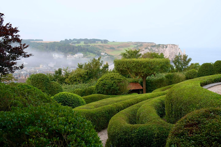 Etretat - Garden of Etretat & Cliffs - Voyage Privé