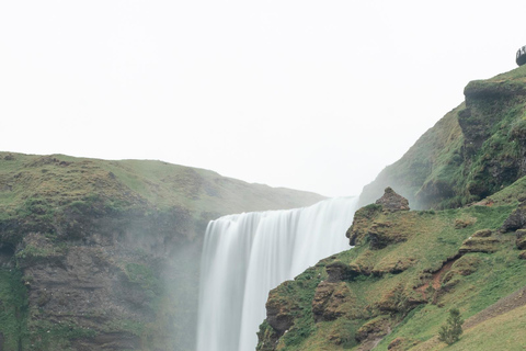 De Reykjavík: 7 dias pelo anel viário da Islândia e SnæfellsnesVersão básica: Excursão de 7 dias pelo anel viário da Islândia