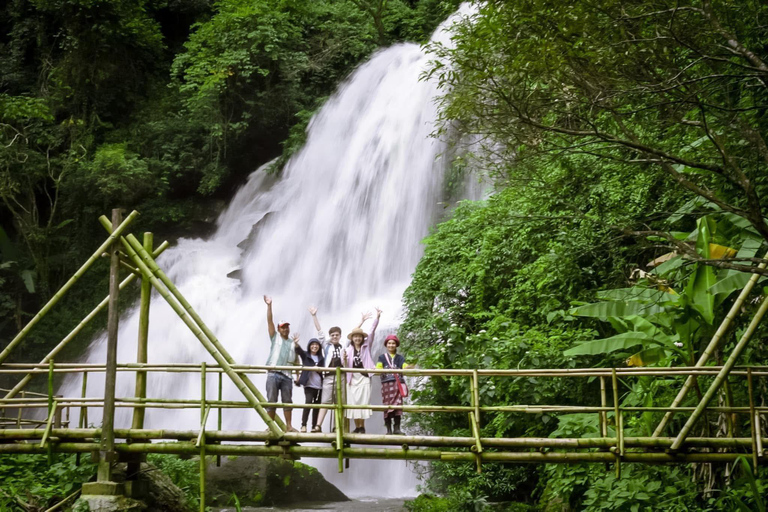 Chiang Mai: Doi Inthanon Pha Dok Siew Trek & Karen Culture