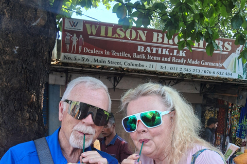 Colombo: City Tour Morning and Evening by Tuk Tuk