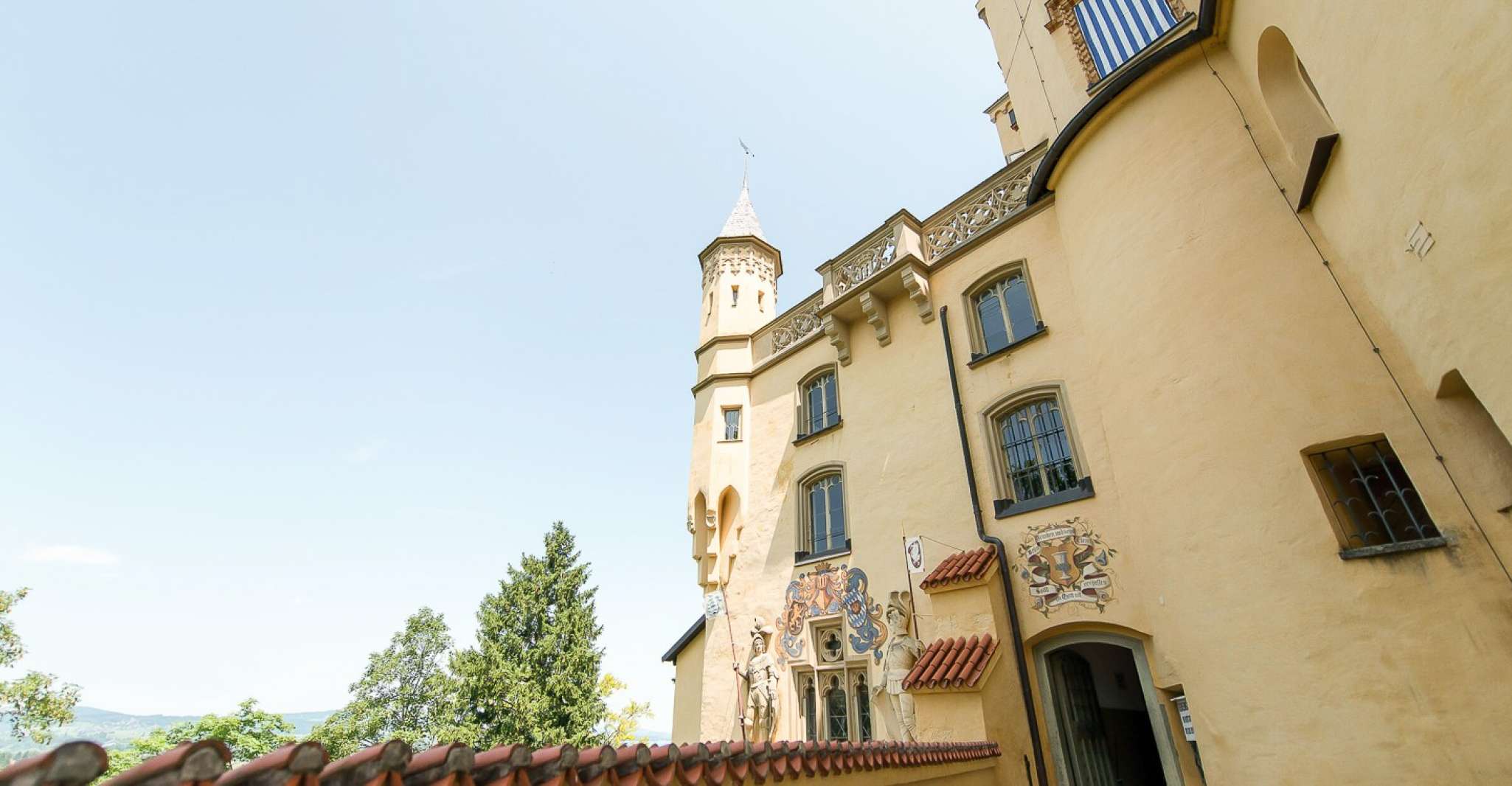 From Munich, Neuschwanstein & Linderhof Castle Full-Day Trip - Housity