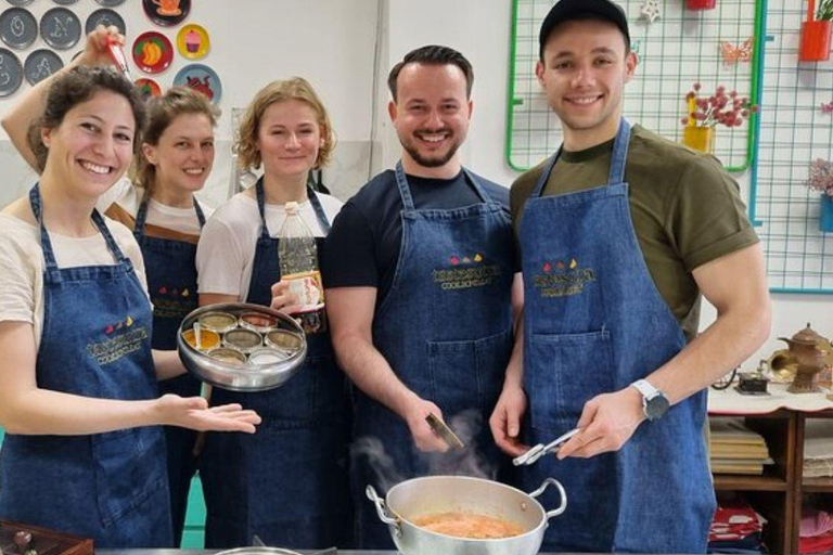 Jaipur: Kochkurs und kultureller Abend mit Einheimischen