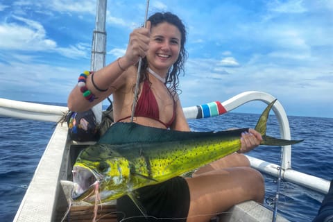 Amed: Private Sunrise Fishing Experience
