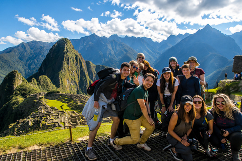 Cusco: Inca Valley Journey to Machu Picchu in 2 Days. Tourist Train with Standard Hotel