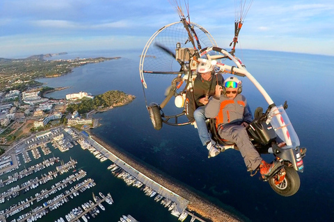 Paseo en Parapente a motor en Ibiza