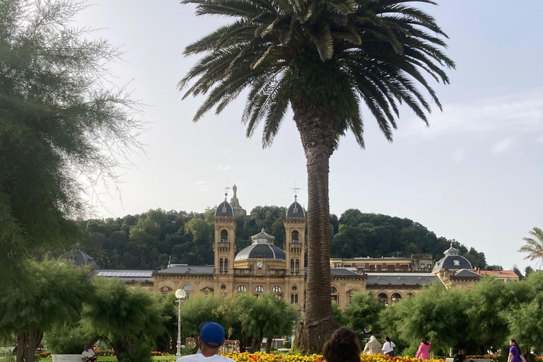 San Sebastian: Culture and Gastronomy Guided E-Bike Tour