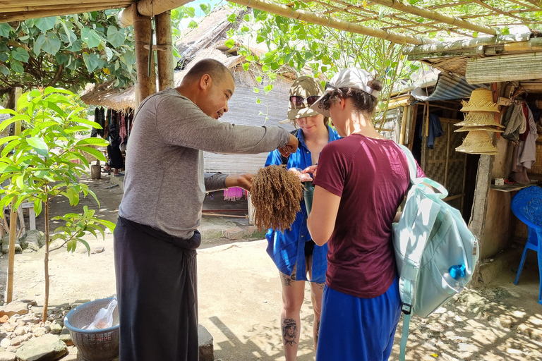 Lombok: Privétour op maat met chauffeur-gidsNoord-Lombok Tour vanuit Zuid-Lombok