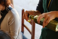 Tasting di olio d'oliva e tour a piedi dell'oliva - Housity