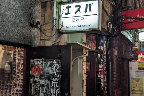 Tokio: Shinjuku Golden Gai Bar Hopping Tour