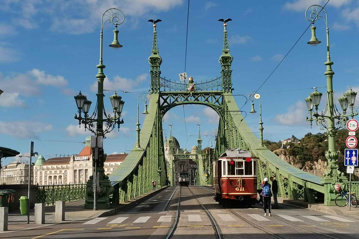 Budapest: 2,5-stündige private Radtour zu versteckten Sehenswürdigkeiten