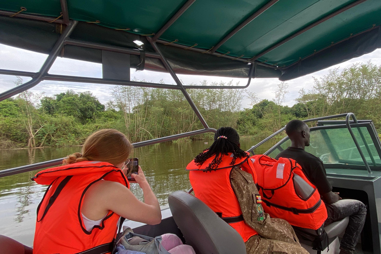 4 Days Queen Elizabeth Park Safari & Ruwenzori Mountain View