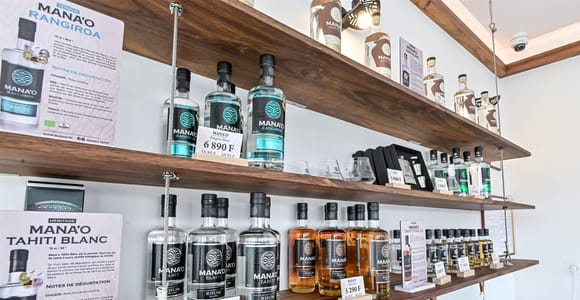 Tahiti: Create Your Own Rum Arrangé and Personalize Your Label