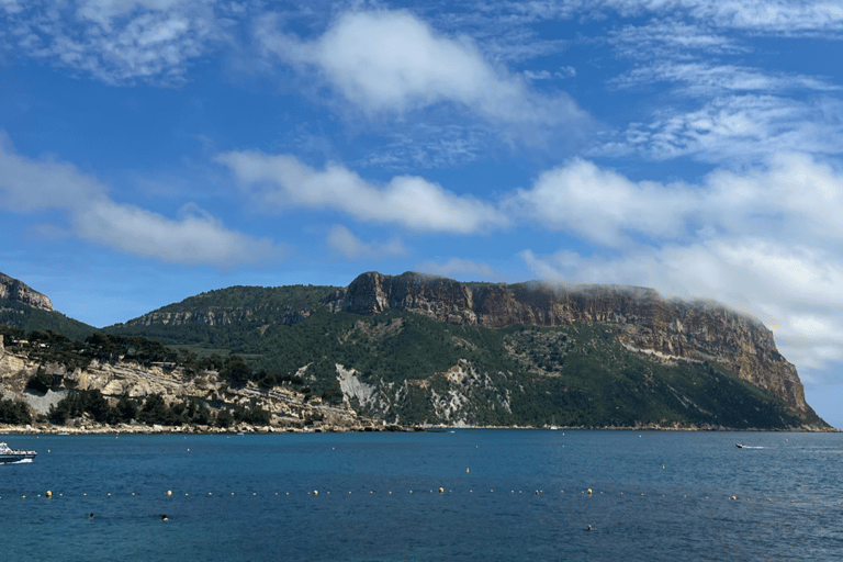 Z Marsylii do Cassis: podróż do serca calanques i tradycji.Marsylia - Cassis: opcja publiczna