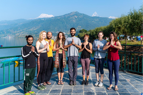 De Pokhara: Caminhada de 10 dias pelo Circuito Místico do Annapurna