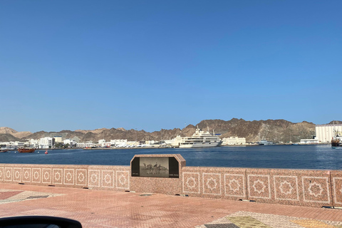 Muscat: Stadsvandring med lokal guide