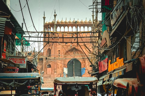 Private Full Day New & Old Delhi City Tour with Female Guide Private Full Day Tour with Female Guide