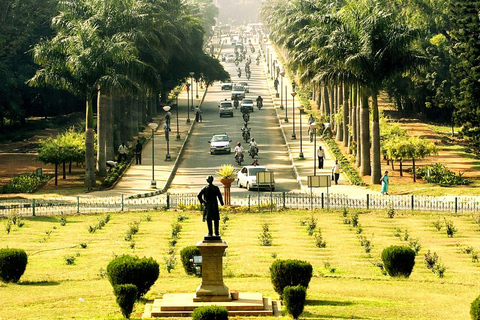 Bangalore: Private City Tour with Guide & Hotel Pickup