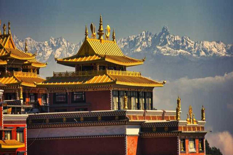 Kathmandu: 3-Day Trek from to Nagarkot and Changu Narayan