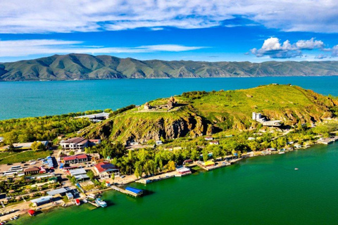 Private Reise: Sewan, Dilidschan, Parz See, Haghartsin, Goshavank