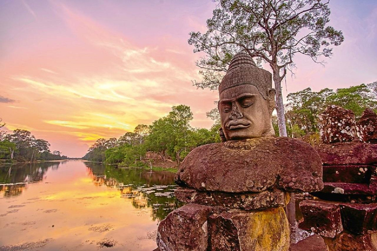 Phnom Penh to Siem Reap by Private Car or Minivan