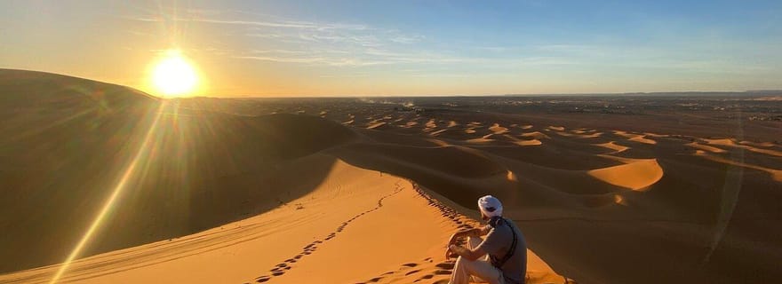 Circuit de luxe de 2 jours dans le désert d'Errachidia à Fès en passant par Merzouga