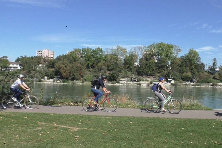 Bazylea: wycieczka rowerowa po trzech krajach z butelką wodyBazylea: wycieczka rowerowa po trzech krajach z butelką na wodę