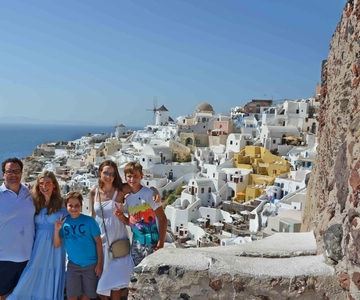 Santorini Highlights Tour with Wine Tasting option