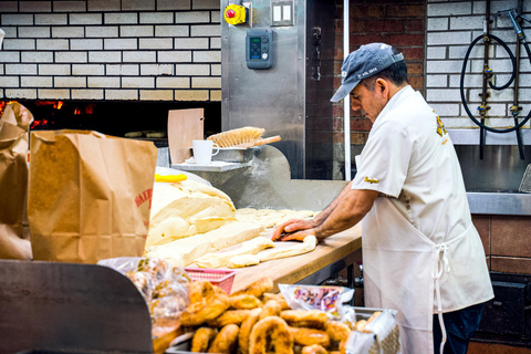 Montreal: Historical Food Tour with 6 Tastings Shared Tour