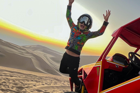 Ica/Huacachina: Buggy 4x4 en las dunas al atardecer + sandsled