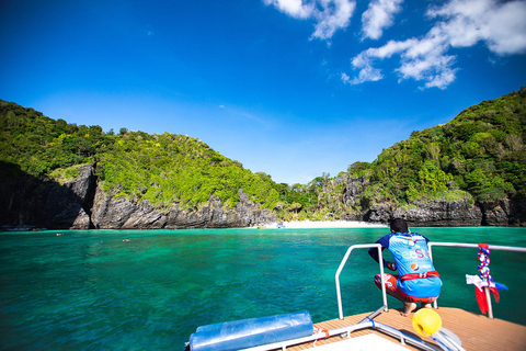 Desde Khao Lak Excursión de un día a las Islas Bambú y Phi Phi, y a la Bahía Maya