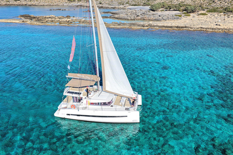 Catamaran Cruise to Elafonisi & Kedrodasos: Lunch & Open Bar Elafonisi Cruise: Snorkel, Paddle & Healthy Meal