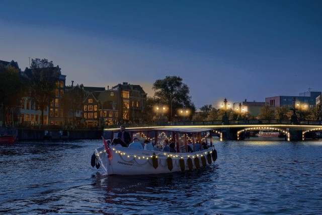 Visit Amsterdam Luxury Light Festival or Evening Cruise in Amsterdam