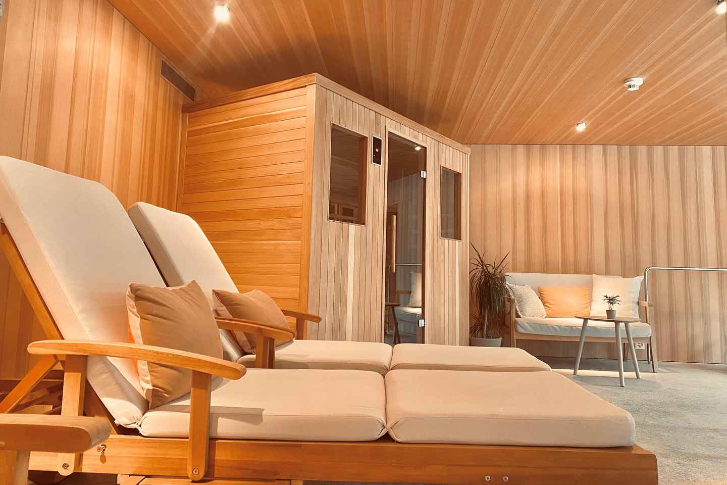 Zermatt: Spa Nocturno Privado con Sauna Finlandesa