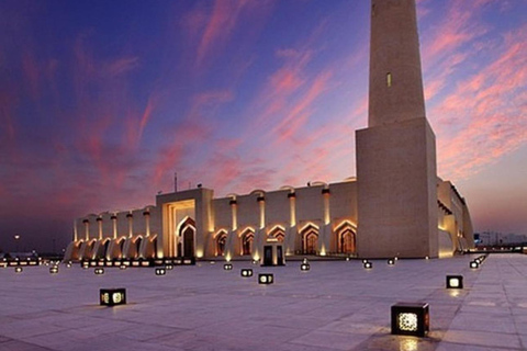 Visite nocturne privée avec escale à l&#039;aéroportVisite nocturne de Doha avec transfert depuis l&#039;aéroport et les hôtels