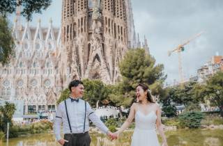Halte deine Liebesgeschichte in der Sagrada Familia Barcelona fest