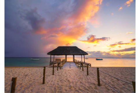 Mauritius: Flic en Flac & Le Morne Beach Day Trip