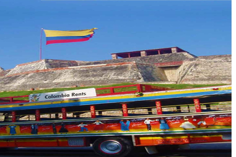 TOUR DE LA CIUDAD EN CHIVA TÍPICA CartagenaTOUR DE LA CIUDAD EN CHIVA TÍPICA