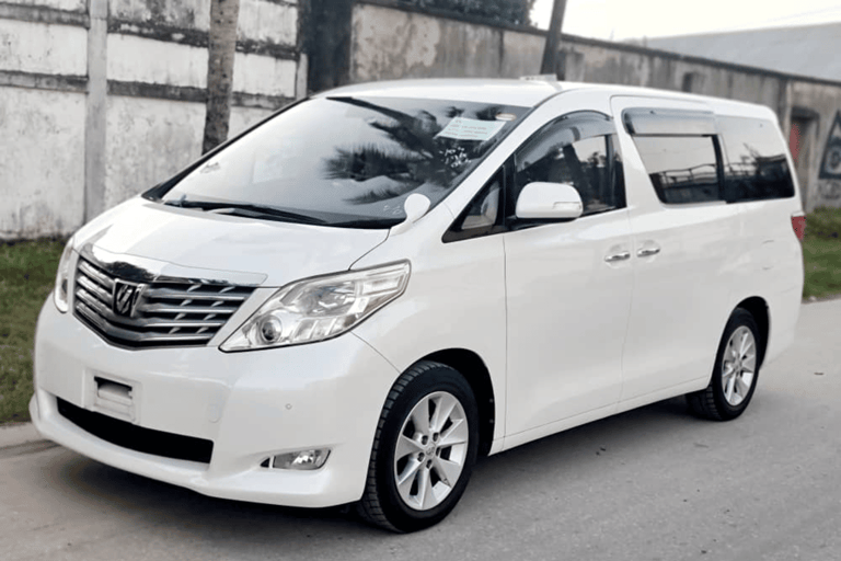 Zanzibar: Upphämtning på flygplatsen och privat taxi till valfri destinationZanzibar: Privat flygplatstransfer