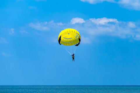 Doha: Guided Parasailing Experience over the Arabian Gulf