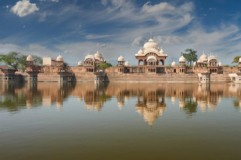 From Mathura: Mathura and Vrindavan Day Trip with Guide From Delhi/Agra/Mathura: Mathura and Vrindavan Day Tripguide