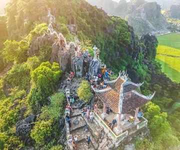 From Ninh Binh: Hoa Lu, Trang An, Mua Cave, & Bich Dong Tour