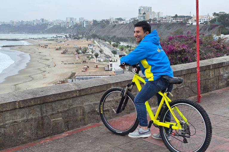 Lima: Morro Solar to Miraflores Downhill Bike Tour